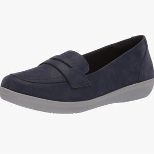 Clarks Gray and Black Loafers with Cushioned Comfort